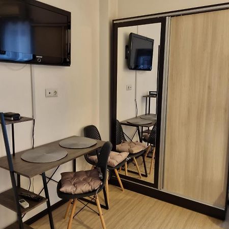 Central & Comfy, Peaceful Apt In Jassy Zewnętrze zdjęcie